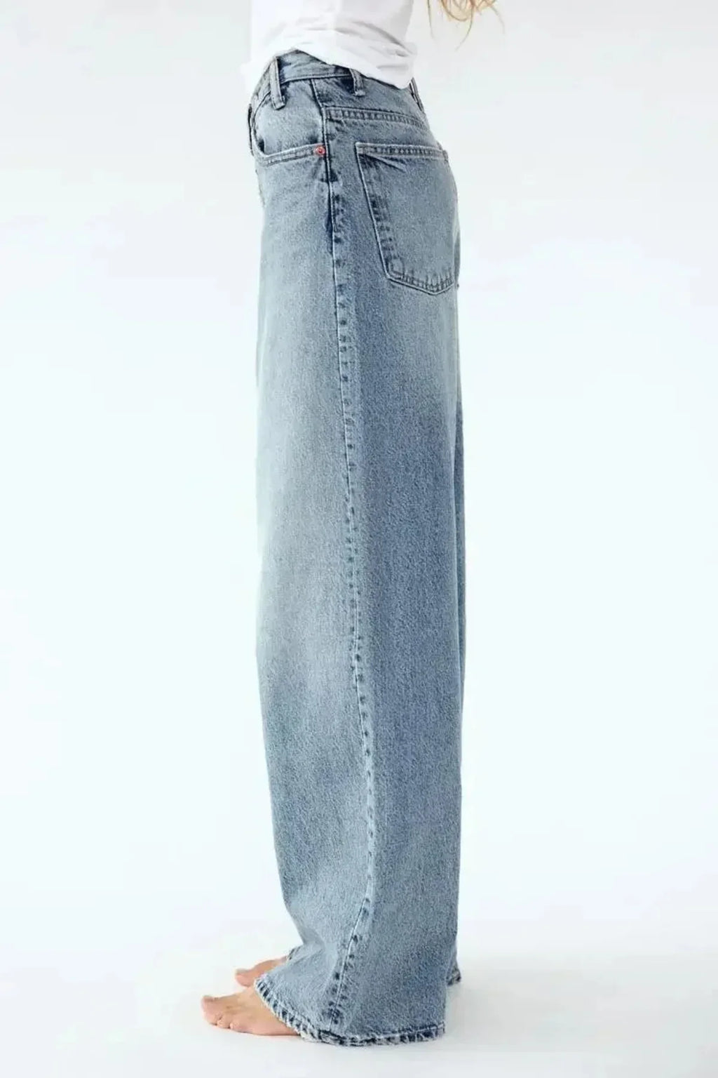 Asymmetrical Wide-Leg Denim Pants – Streetwear & Everyday Style