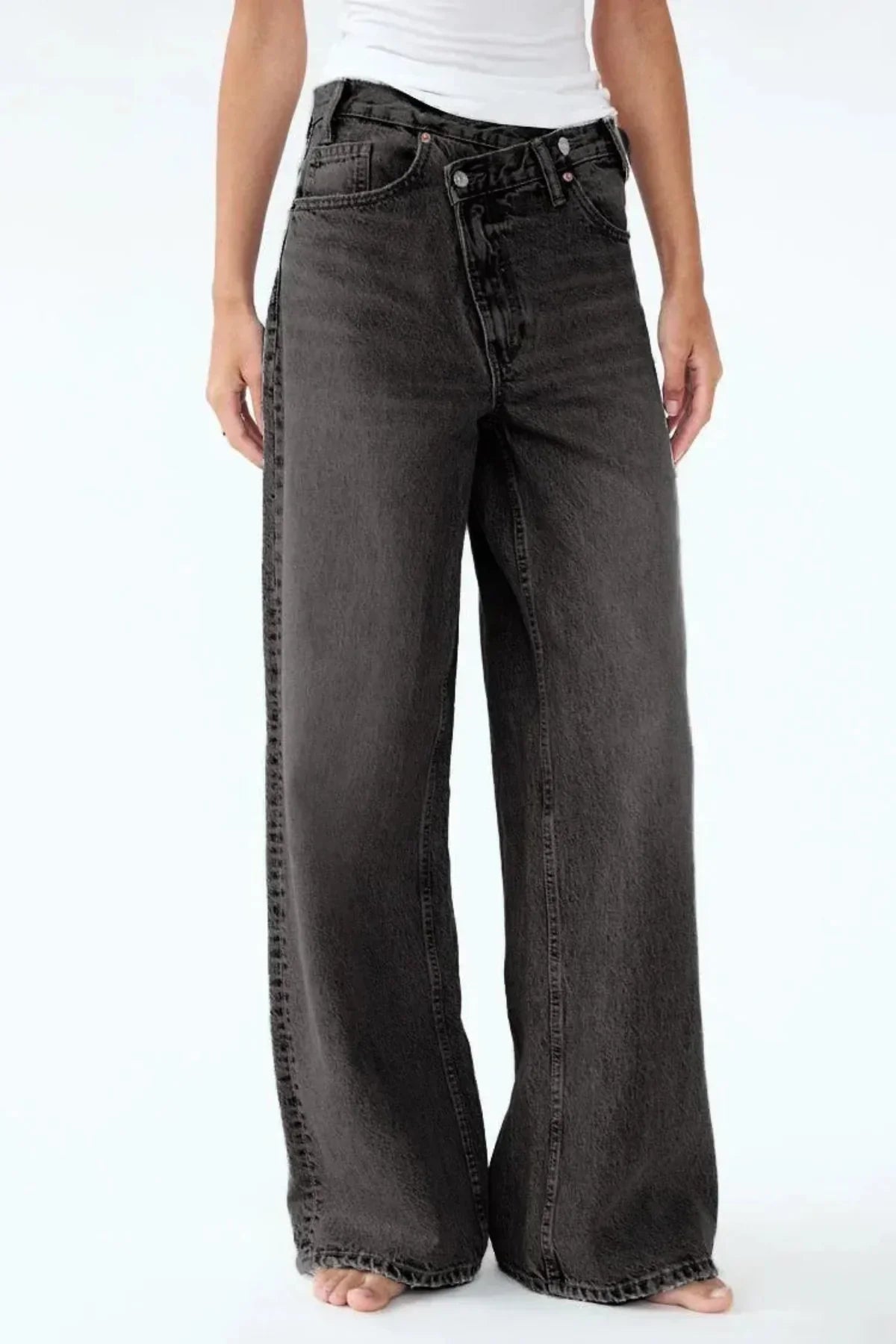 Asymmetrical Wide-Leg Denim Pants – Streetwear & Everyday Style